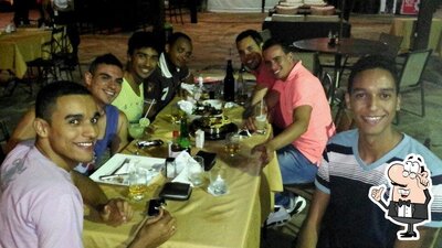 Veja imagens do interior do Bar da Estação