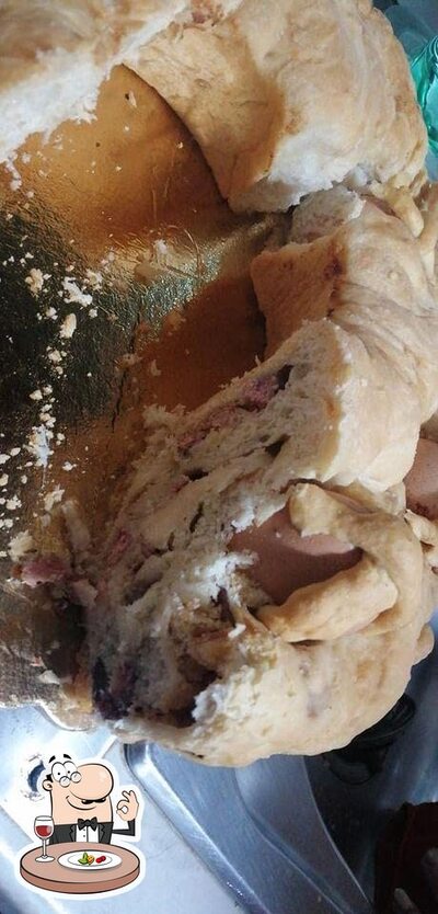 Platti al Ristorante E Pizzeria Mezza Luna “tore A Mare”