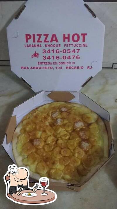 Comida em Pizzaria Hot