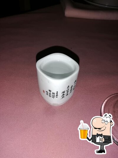 Profitez d'un verre à Golden Coast Chinese