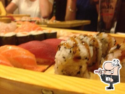 Scegli le varie opzioni di sushi