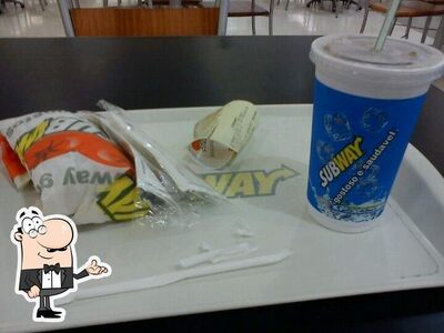 Veja imagens do interior do Subway