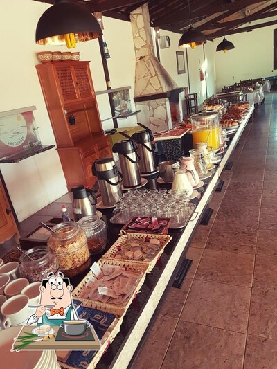 Comida em Restaurante Veraneios