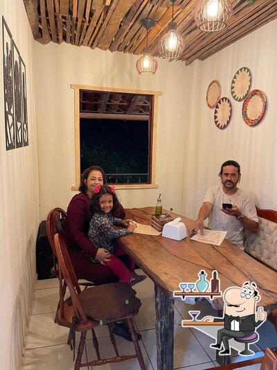 Veja imagens do interior do MILHARAL PIZZARIA, TABACARIA E HOSPEDAGEM