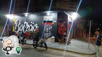 a área exterior é uma característica importante do Boizão Lanches