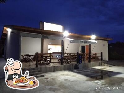 No Rafa Pizzaria e Petiscaria, você pode desfrutar de pizza