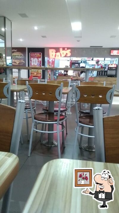 O interior do Bob's Burger - Shopping Alameda