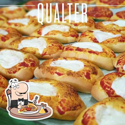 Scegli tra le molte varianti di pizza