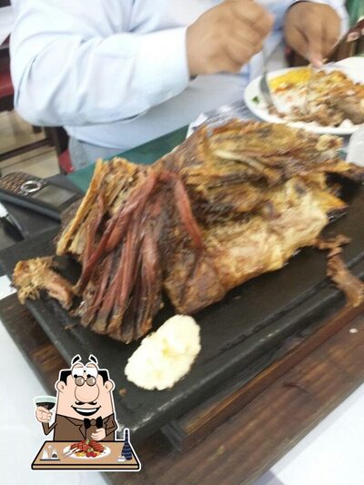 Costelaria patriarca serve pratos de carne
