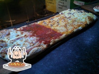 A Dolce Notte, puoi prenderti una bella pizza