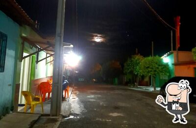 O exterior do BAR DO LOZA