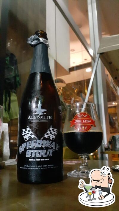 Escolha destilados e outros bebidas alcoólicas