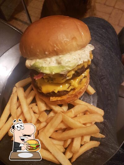 Delicie-se com um hambúrguer no Brook's Ceilândia