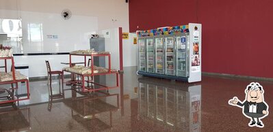 Veja imagens do interior do Delemais Batatais - restaurante e conveniência