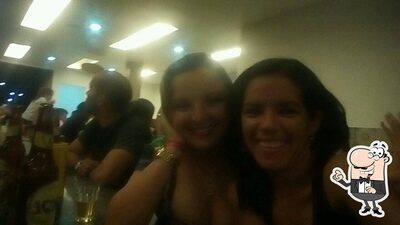 Sente em uma das mesas no Raimundão Sul