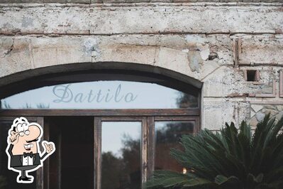 Dai un'occhiata agli interni di Dattilo