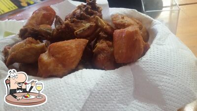Platos en Bolas Bar e Sinuca