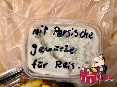 N'oubliez pas d'essayer un dessert à Persian Food Wädenswil
