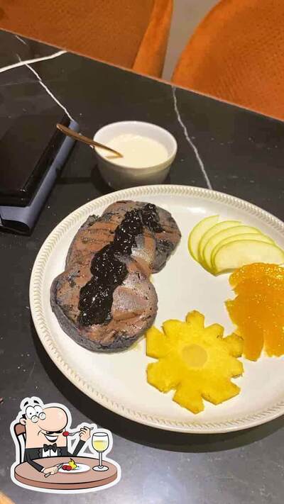 Meals at Lean Kitchen By Maya