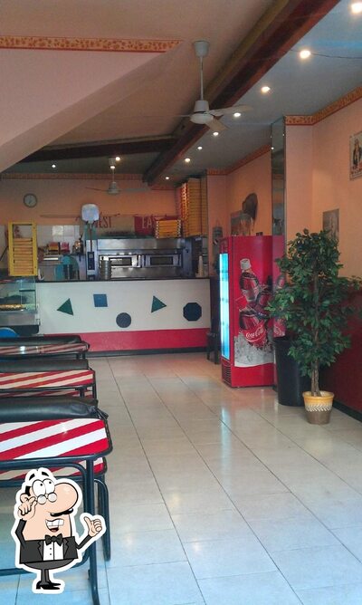 Siediti a un tavolo di American delight