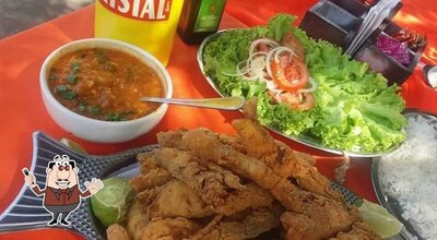 Comida em Ana Petiscaria