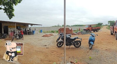 The outside area is an important feature of Suraj Hotel Pataratu