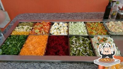 No Chico's Restaurante, você pode conseguir pizza