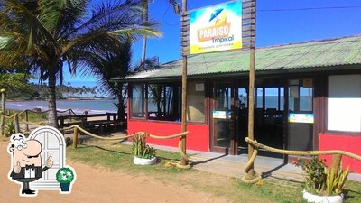 Você pode espairecer no na área externa do Paraíso Tropical Restaurante & Petiscaria