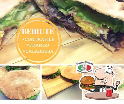 Experimente um hambúrguer no Pizzaria Premiere Mauá SP