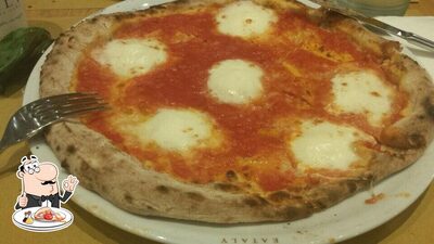 A bar della roma, puoi prenderti una bella pizza