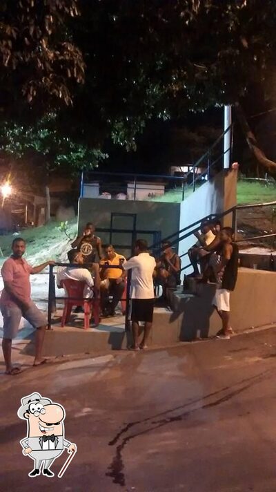 o exterior é uma característica importante do faros bar