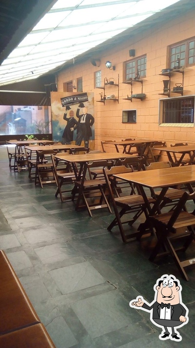 Veja imagens do interior do Restaurante e Adega BADAROSCAS