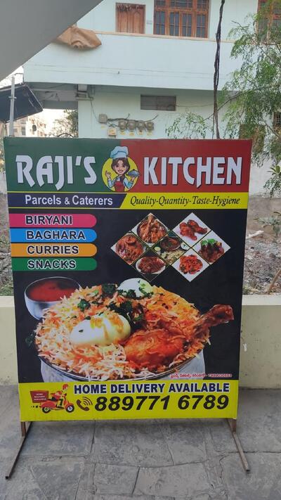 Here’s the advertisement of Rajis Kitchen