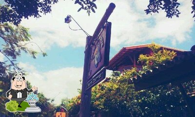 Veja imagens do exterior do Café do Forte