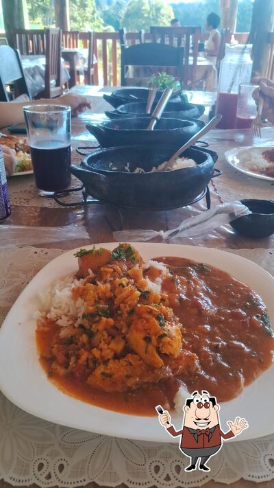 Comida em Restaurante e Moquecaria Recanto Verde