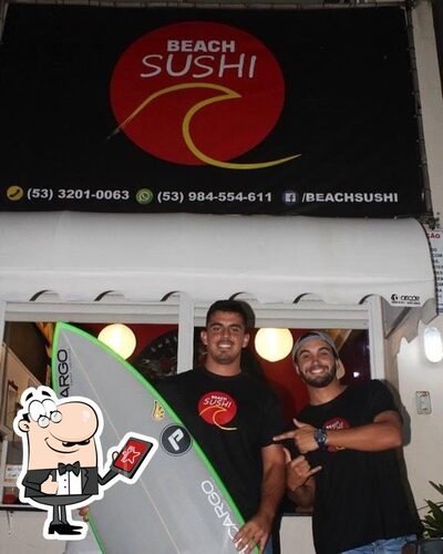 a parte exterior é uma característica importante do Beach Sushi