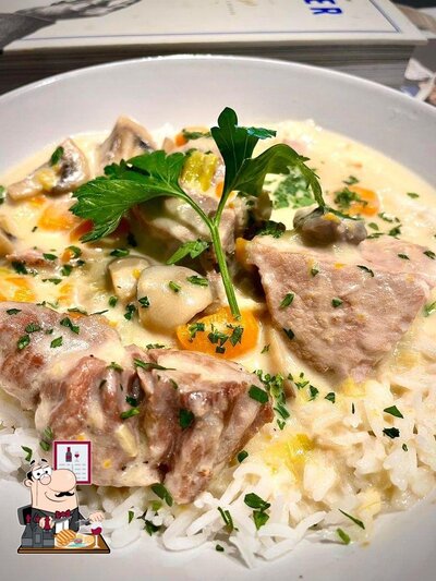 Choisissez des plats à base de viande sur le menu