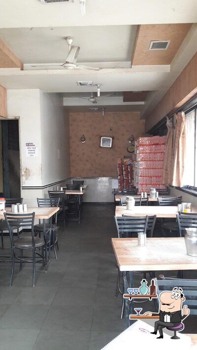 Check out how Rajendra dining hall looks inside