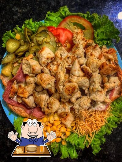 Comida em Roney Lanches