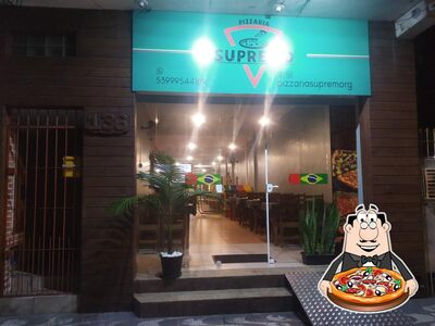 Escolha diferentes tipos de pizza