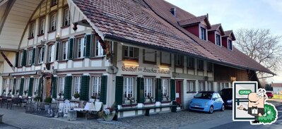 Goditi la vista dagli esterni di Resto