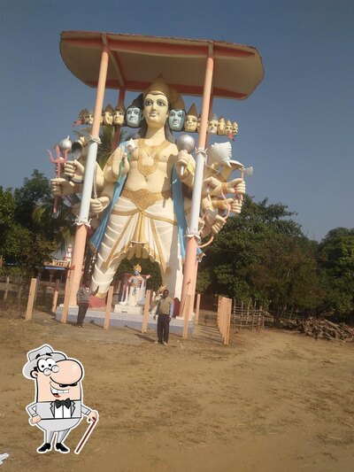 The outside area is an important feature of Ram Rahim Hotel