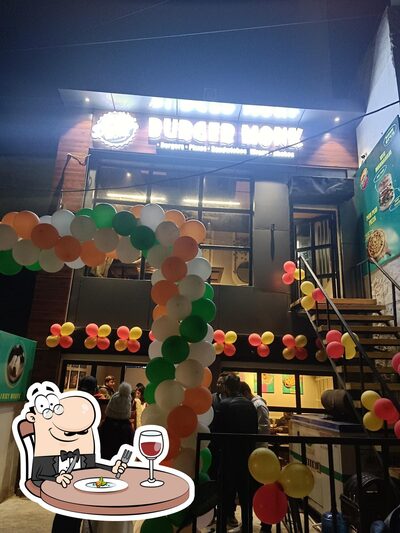 Burger Monk, Mathura photo