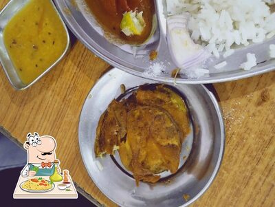 Meals at Tristar Hotel