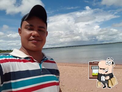 Veja imagens do exterior do Rancho Arara Azul