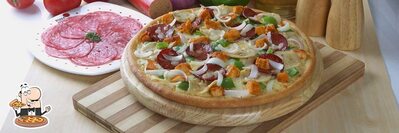 Order pizza at PZC - Pizzacorner CLT