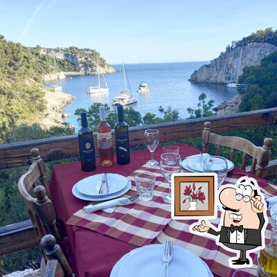 Gli interni di Lero Restaurant