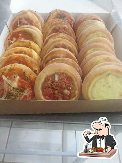 Platos en Zaatar Esfihas