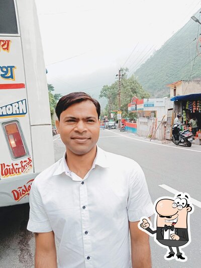 You can get some fresh air outside Roxy Dhaba