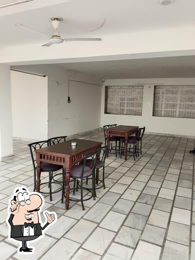 Check out how Sakura restaurant looks inside